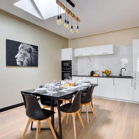 Bluestay 60 - Superbe A Apartment *
