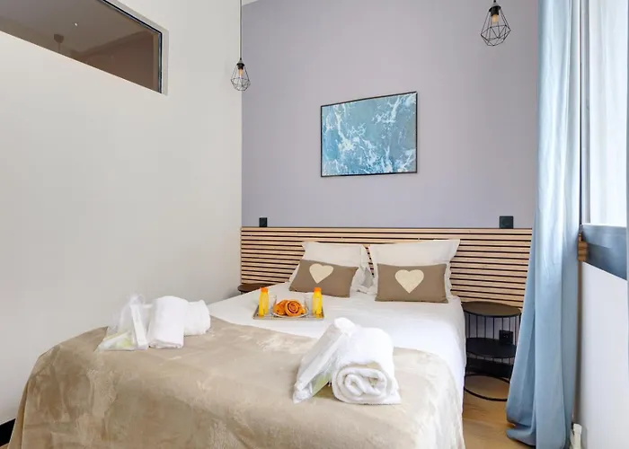 Bluestay 60 - Superbe à Appartement *